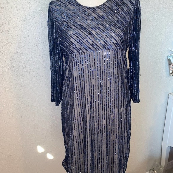 NWT Parker Petra Blue Beaded Mini Dress Size 4 - Picture 3 of 11